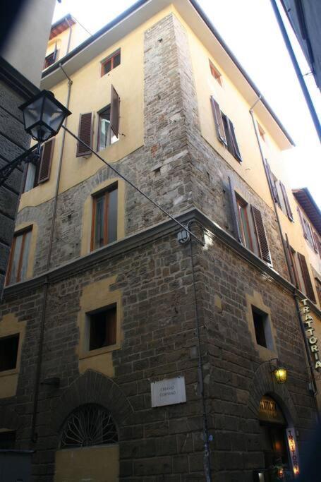 Dreaming Apartment In An Ancient Tower Florenţa Exterior foto